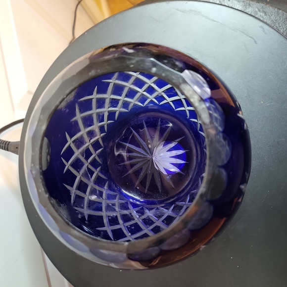 Cobalt Blue Cut to Clear Crystal Glass Rose Bowl - Picture 5 of 8